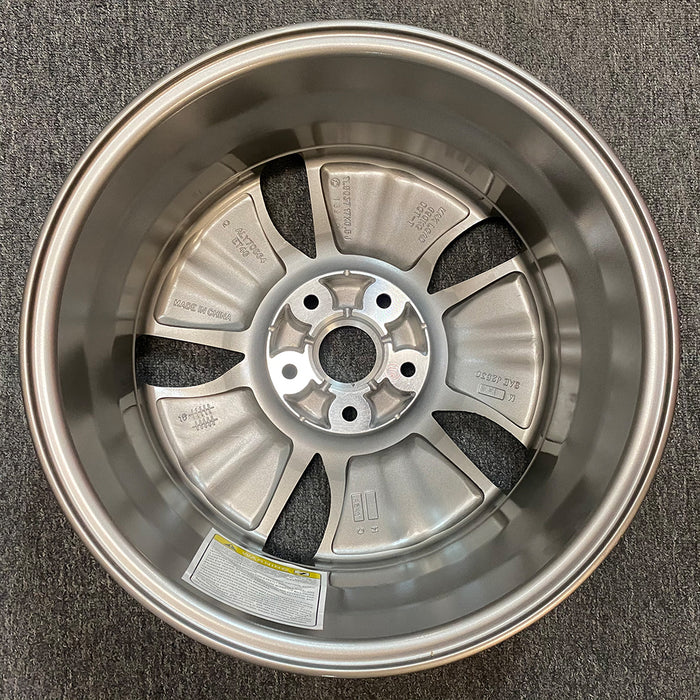 Brand New Single 17" 17x6.5 Machined Grey Alloy Wheel for Hyundai Sonata 2013 2014 2015 OEM Quality Replacement Rim